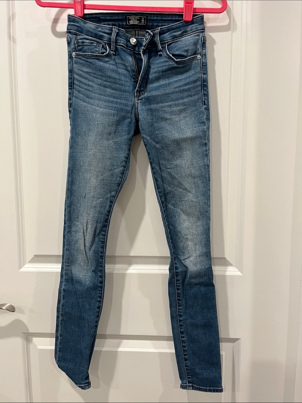 Abercrombie & Fitch Women's Medium Blue Skinny Jeans